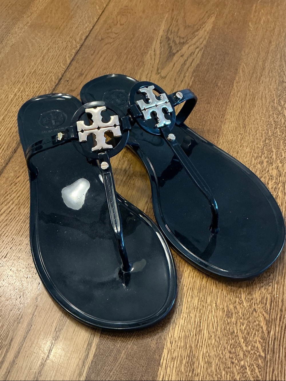 Woman’s Tory Burch black Jelly slide sandals. Size 10. New! Never worn!